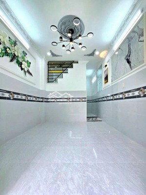 cho thuê nhà nguyên căn giá chỉ 7 triệu/tháng ngay chợ phú xuân, nhà bè