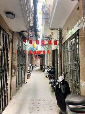 chủ mua nhà to bán nhà mặt ngõ phố xã đàn - trung phụng, 30m2, giá năm 2022, 4.59 tỷ.