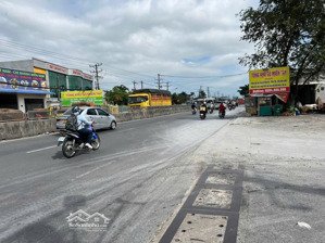 kho xưởng bãi 2.000m² kho xây dựng 1.500m² có pccc, mặt tiền đường quốc lộ 1a, lộ container
