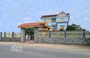 bán đất & nhà 975m2 - phong thủy đẹp - xây sẵn 8 phòng ngủ khép kín
