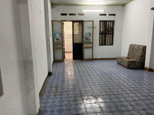 bán nhà riêng khu trung tâm gang thép