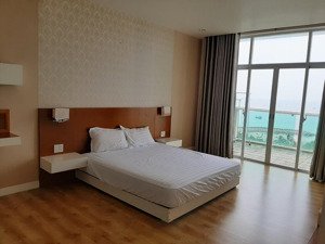 bán căn 2pn block f view biển trực diện giá còn thương lượng