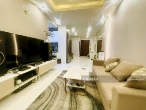 bán gấp căn hộ quận 10 - rivera park sài gòn - dt8 4m2 - tầng trung - giá 2 ty 020 triệu bớt lộc