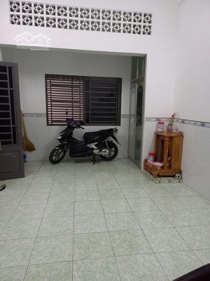 nhà thích quảng đức - 4x9m - 2pn 2wc - có nội thất - 10 triệu tl - hằng 0906656852 xem nhà