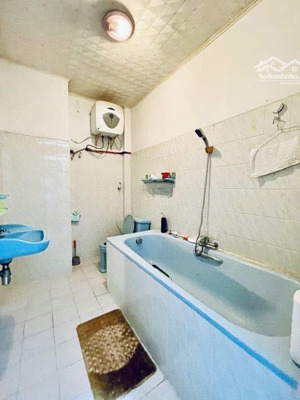 gia đình cần bán nhà 778/23 nguyễn kiệm , phú nhuận