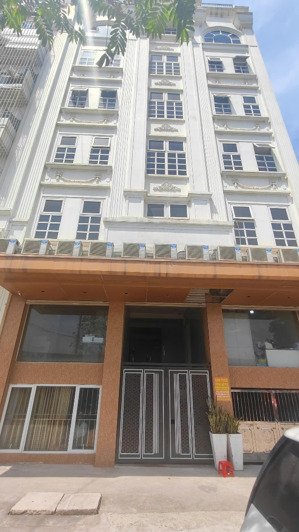 bán chung cư mini mậu lương 145m 7 tầng thang máy dòng tiền 150 triệu/tháng giá 26 tỷ