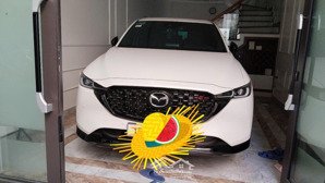 nhà đẹp để lại full nội thất ô tô ra vào gần bigc , doji , hoàng thế thiện