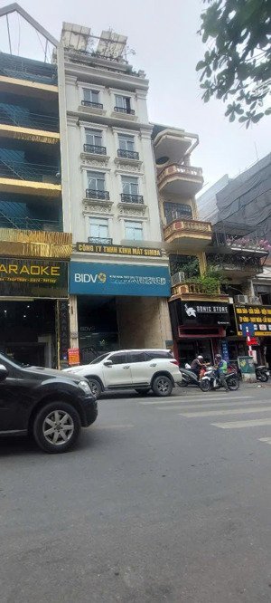 mặt phố bùi xương trạch 96m2, 5t, nhà mới tặng full nội thất xịn sò