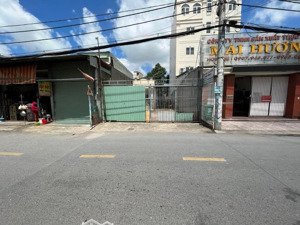 bán lô đất 450m2 mặt tiền trịnh thị miếng, thới tam thôn, hóc môn, giá : 18.9 tỷ