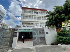 cho thuê văn phòng 160 triệu, 1500m2 tại phường 13, tân bình, hcm đẹp, nhiều tiện ích