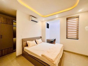 khách sạn mini hẽm hùng vương nha trang trung tâm khu phố tây gần chợ đêm