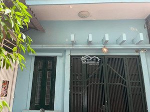 cho thuê nhà bồ đề giá : 8 triệu