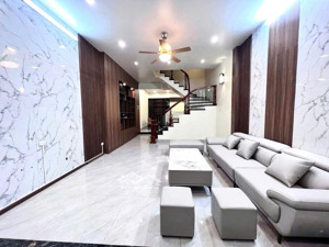bán nhà mặt phố cầu diễn ô tô tránh kinh doanh đỉnh 65m giá chỉ 10 tỷ - 4 tầng