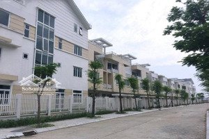 chính chủ không dùng đến cần cho thuê nhà mặt phố lê trọng tấn, diện tích 160m2 mặt tiền 8m