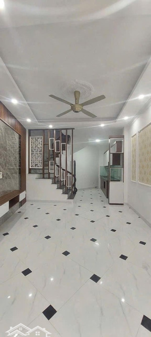 bán nr đa sỹ 33/35m2, 5t. ô tô đỗ cách nhà 3m. giá 5tỷ450