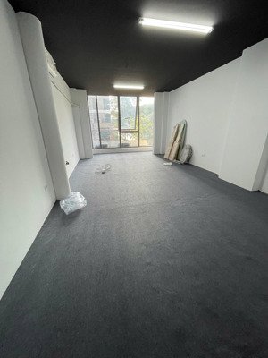 cho thuê vp - mbkd mt hoàng văn thụ p1 tân bình gần cộng hoà 24/7 40m2 giá 10tr