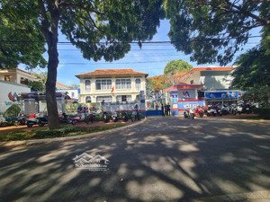 bán nhà 1 trệt 1 lầu mặt tiền lý thường kiệt, phường 1, vũng tàu, 14,5 tỷ, dt 114m2 đối diện trường