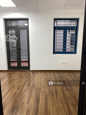 cho thuê nhà nguyễn ngọc nại thanh xuân dt 90mx 4t có chỗ để oto đh đầy đủ giá 23tr