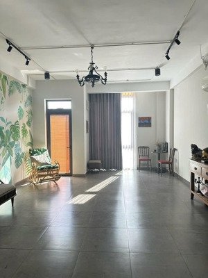 cho thuê nhà mystery đảo kim cương, dt 5x20m - giá thuê: 65tr. lh 0357.342.982