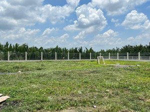 cho thuê khu đất view mặt, sông giao thông thuận tiện, phù hợp kinh doanh