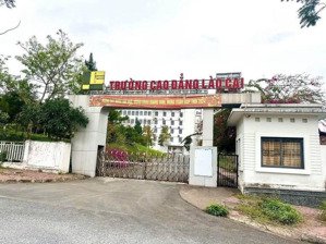 bán lô đất đường dh12 đối diện cổng trường sư phạm lào cai