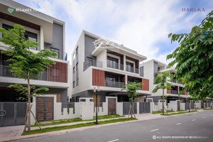 tham quan nhà liền kề thiết kế hiện đại trong khu đô thị xanh midori park