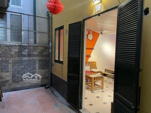 cho thuê nhà 34.4m2*2 tầng - số 10, ngõ 65 ô đồng lầm (hồ ba mẫu) - nhà xinh xắn đẹp ấm cúng