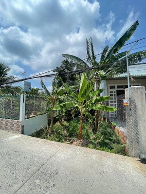lộ ô tô rạch cái nai nền đẹp gần đại học tây đô kdc hồng loan