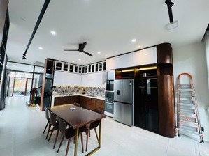 bán biệt thự 4pn, 5wc, 176m2 tại khu dân cư đông thủ thiêm, bình trưng đông, quận 2, 21,5 tỷ