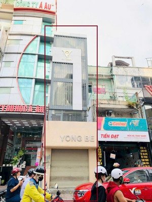 cho thuê nhà mặt tiền 50 trần huy liệu quận phú nhuận có thang máy cuối nhà. nhà mới