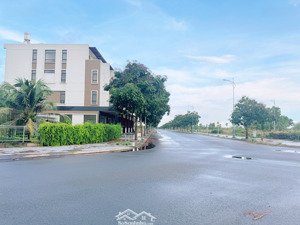 nền 105m2 gần bến du thuyền, giá 17tr/m2 rẻ nhất tại biên hoà new city, bao phí sang tên sổ đỏ