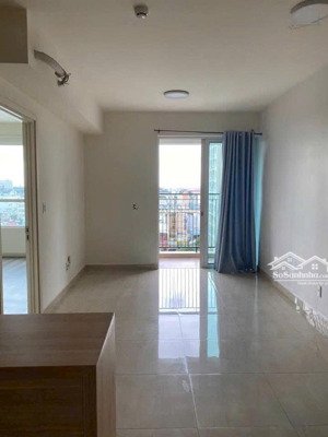 cần cho thuê căn hộ krisvue 2pn nhà trống giá 10tr lh xem nhà: 0938658818 nhung.