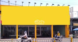 cho thuê mặt bằng kinh doanh 17.6x43 nguyễn thị thập q7 giá 300tr/th