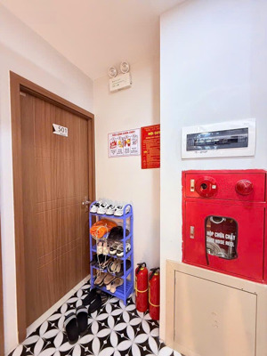 tòa ccmn 14phong kk, dòng tiền 6%/năm, 1 ngoặt ra phố giải phóng-20m ra oto