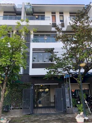 CHO THUÊ NGUYÊN CĂN 4 TẦNG KĐT TD LAKESIDE