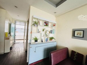 bán cc 2pn, 2wc, 60m2 tại nguyễn thị nhỏ, q11, hcm, giá 2 tỷ vnd