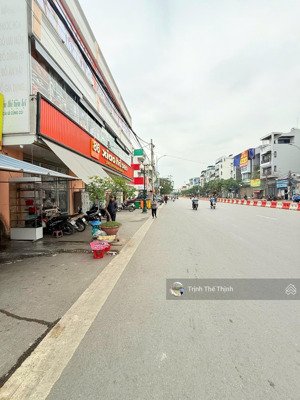 bán nhà mặt đường hồ sen mặt tiền 18.5m kinh doanh mở nhà hàng, shop thời trang,