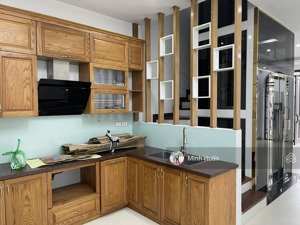 cho thuê nhà hoàng ngân dt 40mx 6t ngõ rộng thông tứ phía nội thất đầy đủ giá 16tr