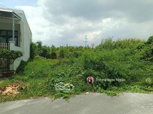 bán đất mặt tiền đ. lê thánh tôn gần cách chợ tri tôn 600m, an giang dt 120m2 giá 500triệu .shr