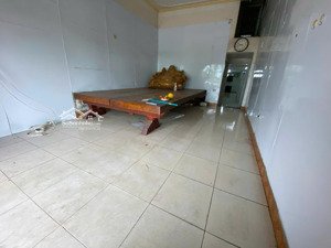 cho thuê np 6pn, 3wc, 120m2 ở hữu nghị, trực ninh, nam định chỉ với 6 triệu vnd