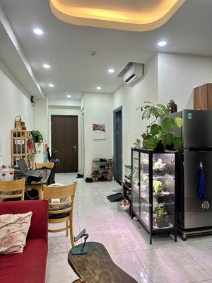 căn hộ chung cư quận 2-9 triệu -2pn ,60m2 full nội thất , view hồ bơi, hướng mát ,cạnh global city