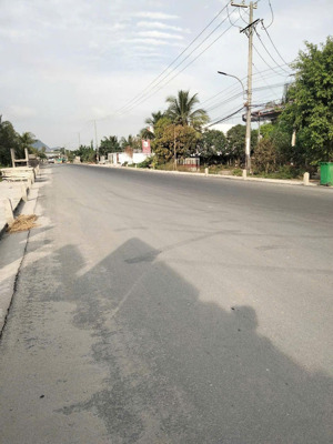 bán đất mặt tiền tl948 ( tặng cây xăng).