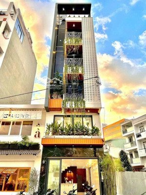 nhà mặt tiền__phạm huy thông phường 6___ngay bờ kè__ngang 4mx16m 5 lầu (có thang máy) =39 triệu