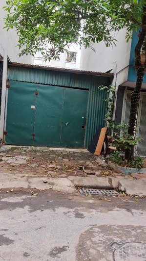 bán đất dịch vụ xa la phân lô ô tô tránh