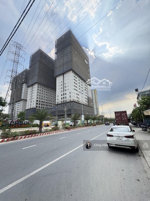 bán tài sản tại trục đường thống nhất, tp. dĩ an. đối diện bcons city. dt: 357m2. (ngang 9.3x 38m).