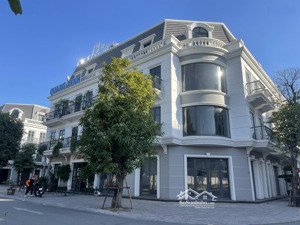 cho thuê nhà làm văn phòng, shop, nhà hàng, cafe ngay cạnh vincom plaza cẩm phả - giá chỉ từ 5tr