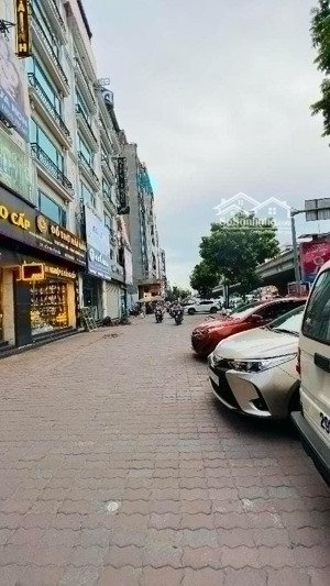 bán nhà mặt phố nguyễn xiển, 52m2 x 7 tầng thang máy, vỉa hè siêu rộng, kinh doanh thuận tiện