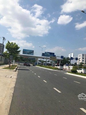 chính chủ bán đất đường trường thi 3 - hải châu - đà nẵng. 92 m2 đường 7.5m . gần nguyễn văn linh .