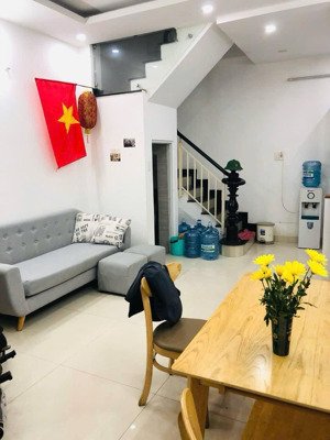 cho thuê nhà riêng 3pn, 4wc, 70m2 tại nguyễn cửu vân, p21, bình thạnh, 15 triệu vnd