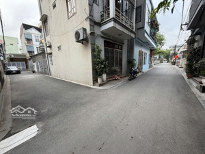đất đẹp 81,5m2 tổ 12 thị trấn đông anh đường trải nhựa.